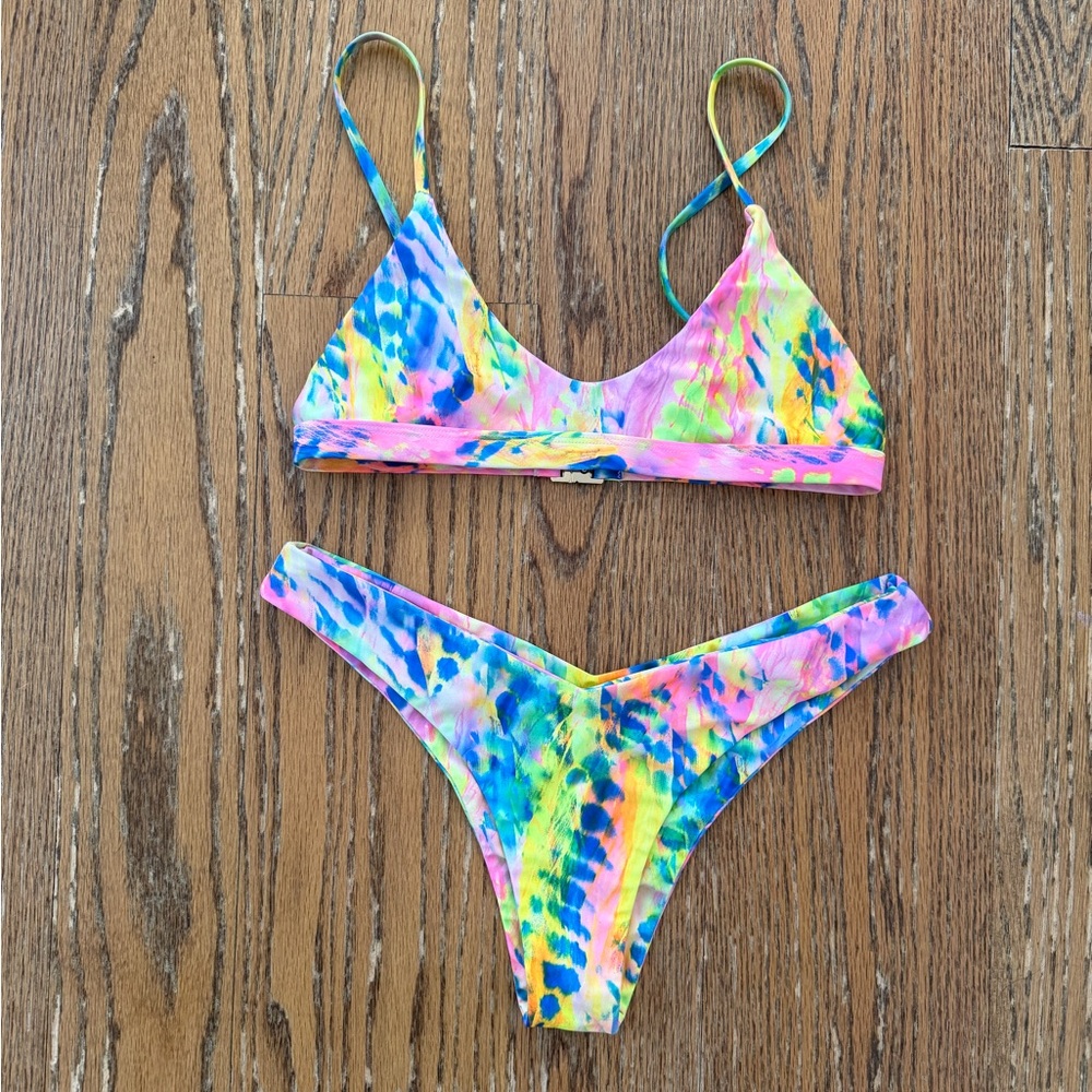 Kulani Kinis Multicolor Tie-Dye Bikini